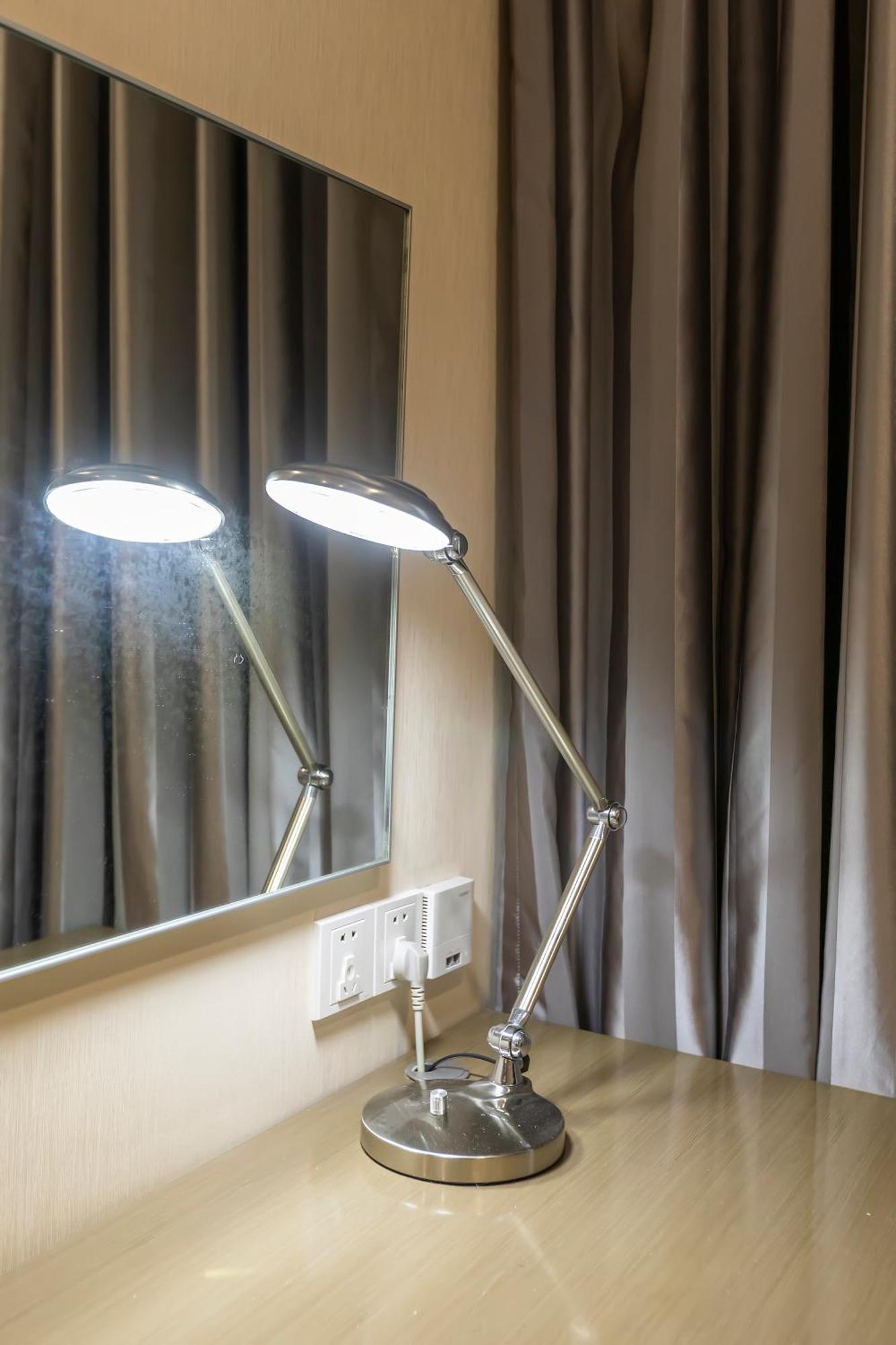 Holiday Inn Express Shenyang North Station By Ihg Ngoại thất bức ảnh
