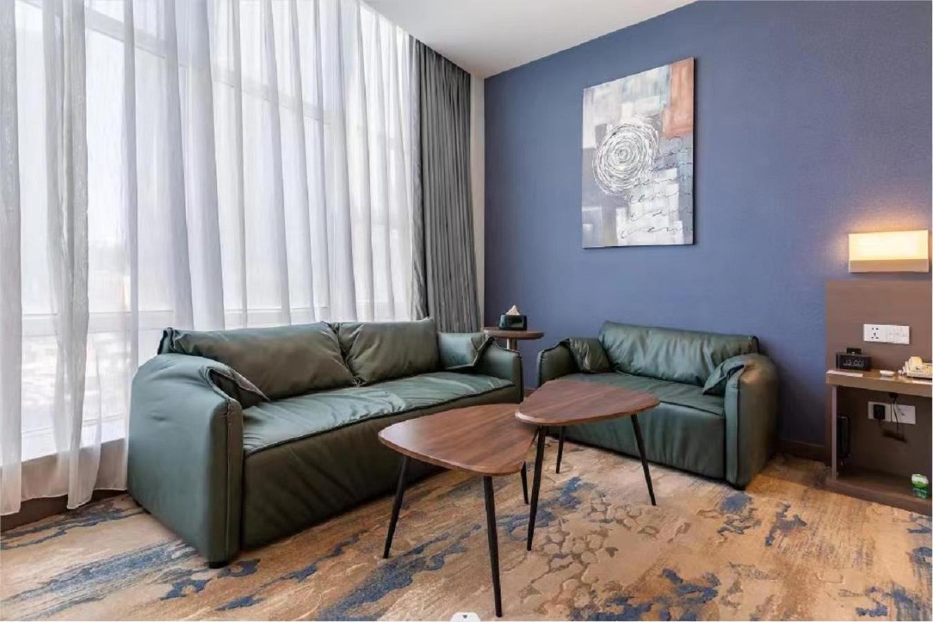 Holiday Inn Express Shenyang North Station By Ihg Ngoại thất bức ảnh