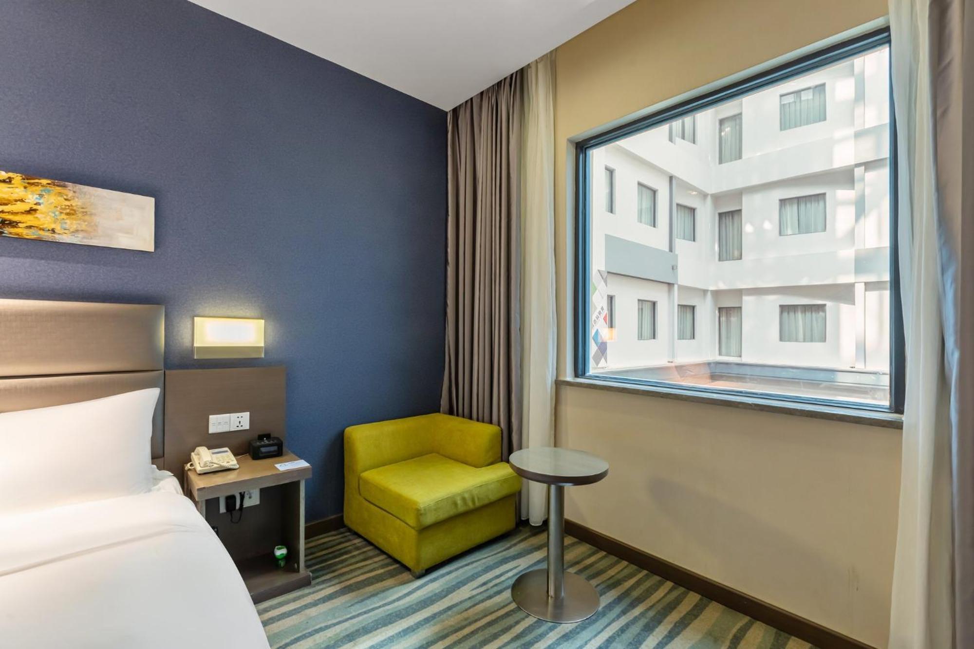 Holiday Inn Express Shenyang North Station By Ihg Ngoại thất bức ảnh